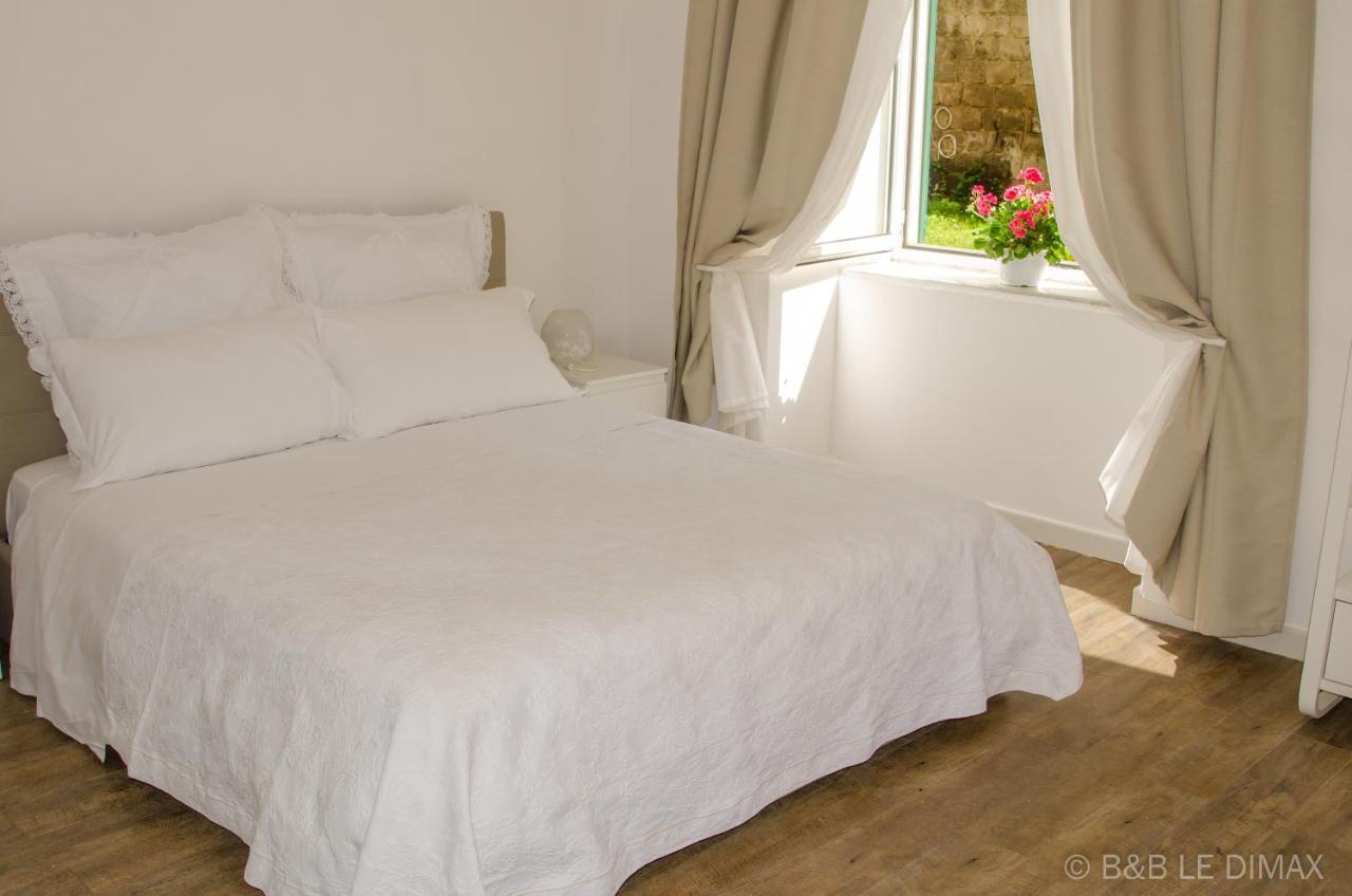 Bed and Breakfast Le Dimax Сант'Аньєлло Екстер'єр фото